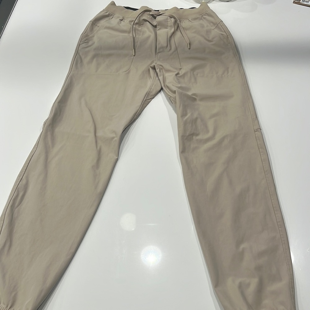 Lulu jogger